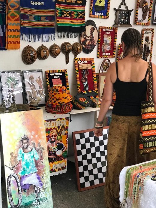 shopping for souvenirs at Kumasi cultural center